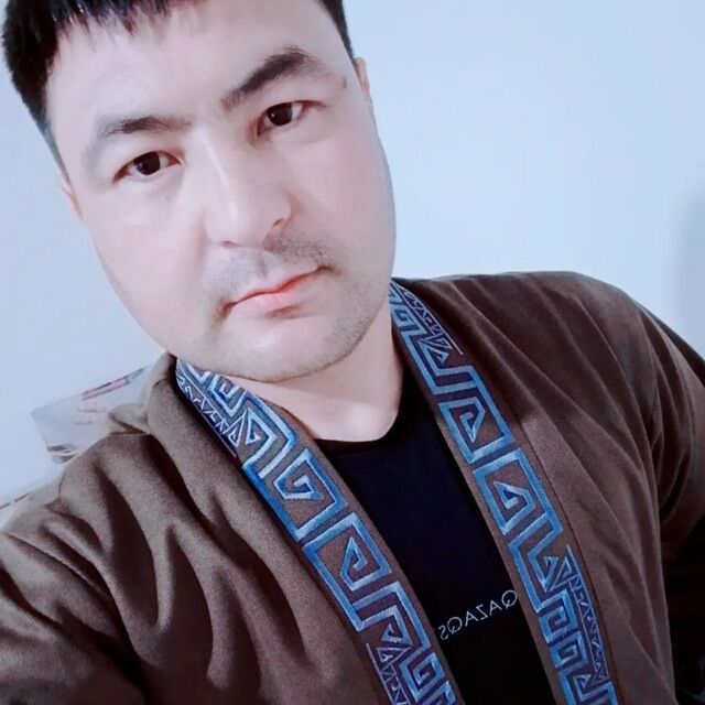  53727784  Esko, 30 ,    