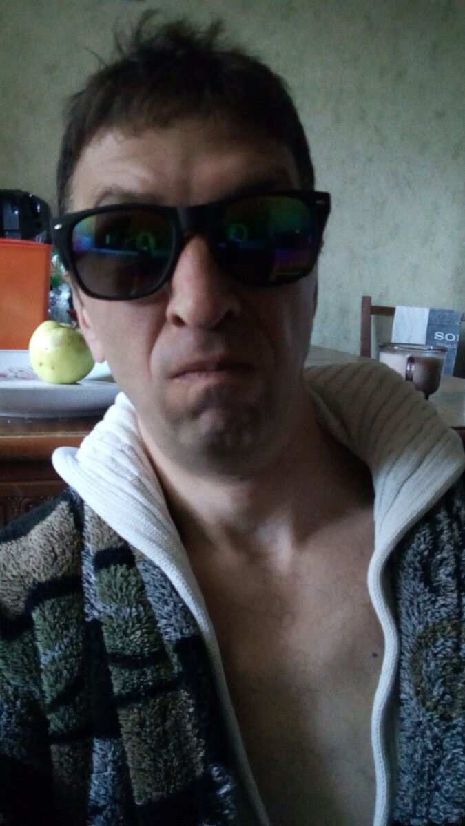  10547444  Nukler, 52 ,    