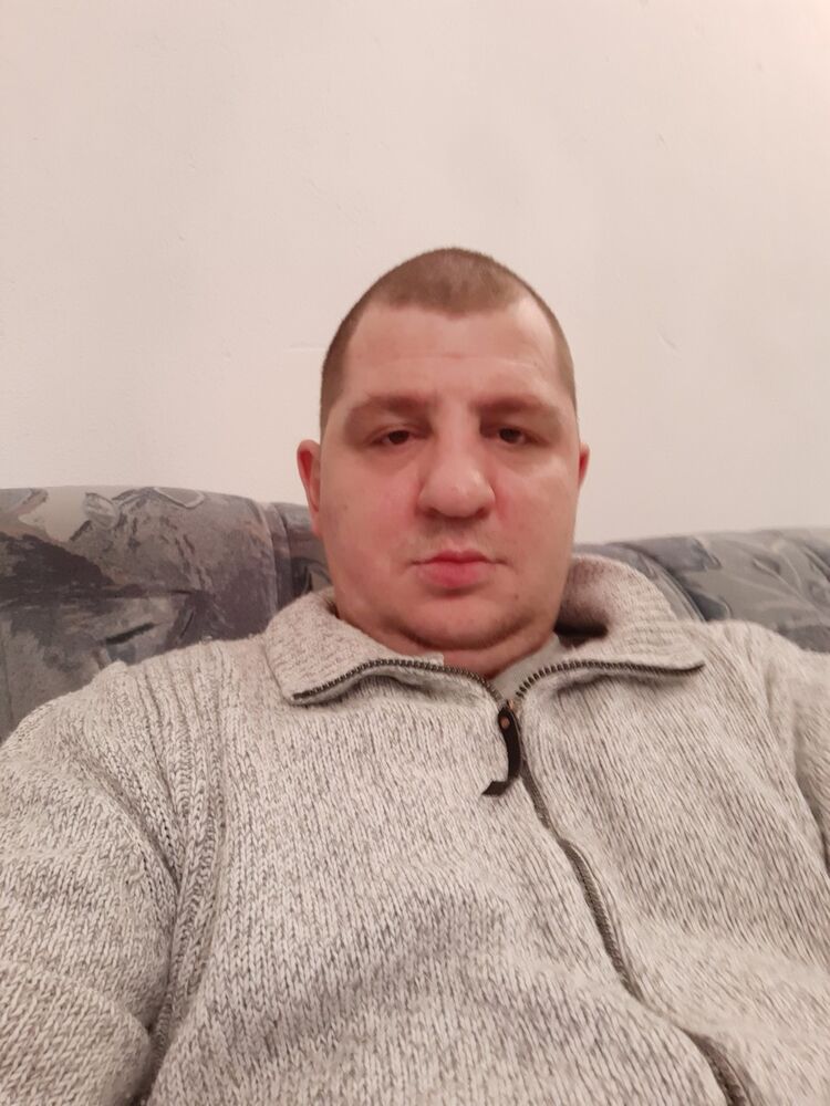  Bielefeld,   , 46 ,   ,   , c 