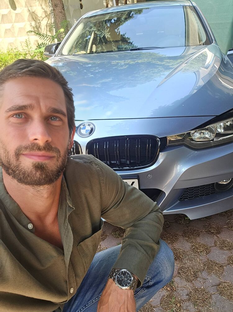  ,   Stas, 38 ,   ,   