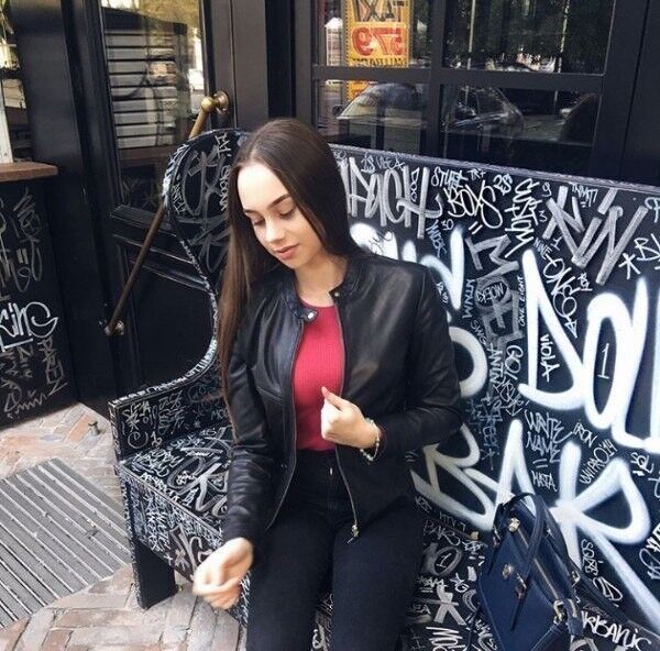  ,   Alena, 24 ,   ,   , c , 