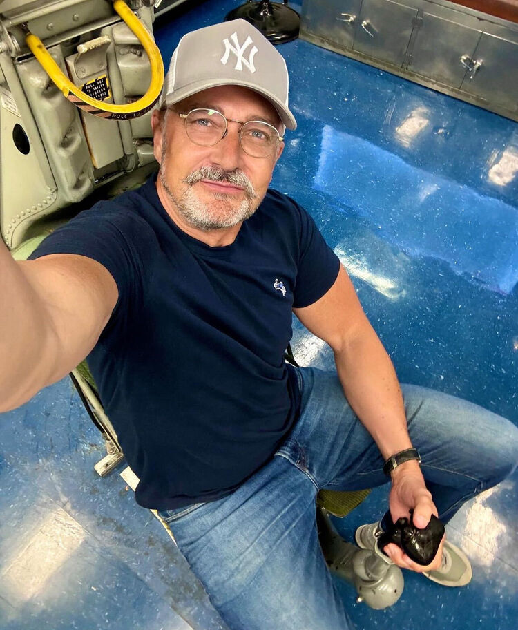  ,   Ivan, 59 ,   ,   , c , 
