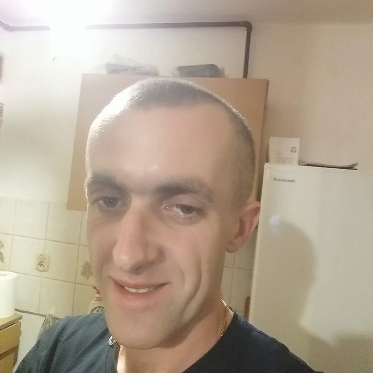  25581544  , 36 ,    