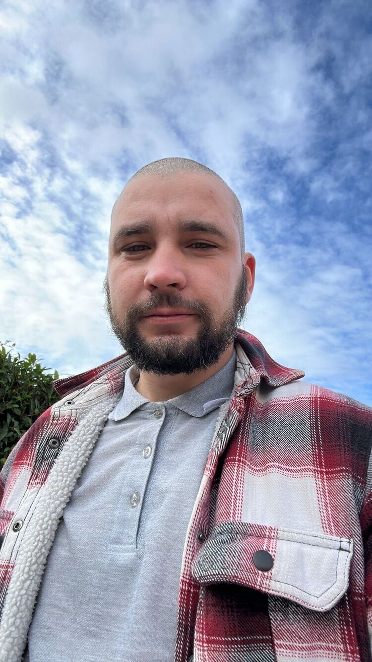  48408704  Vano, 32 ,    Charenton-Le-Pont