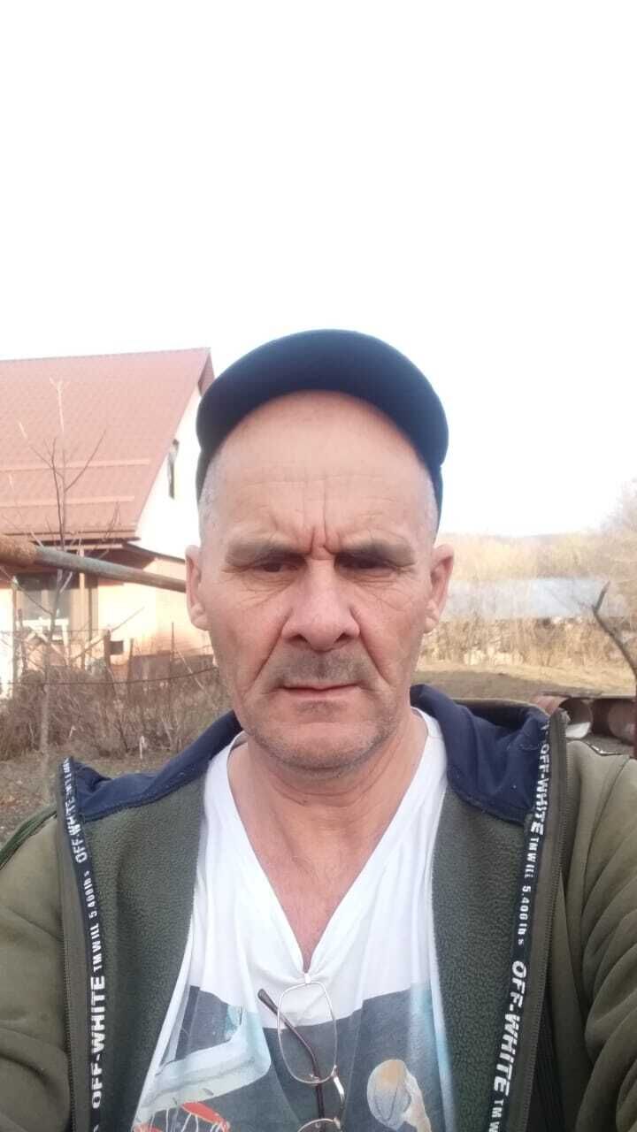  25307224  , 64 ,    