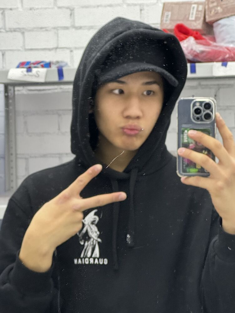  54338644  , 18 ,    -