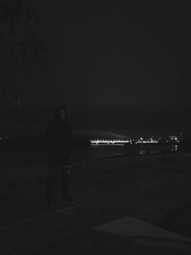  38162864  Sacha_lavrov, 22 ,    