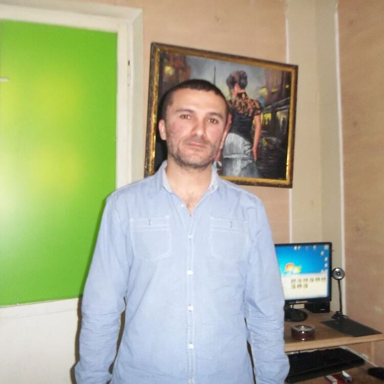  5727464  Armen, 41 ,    
