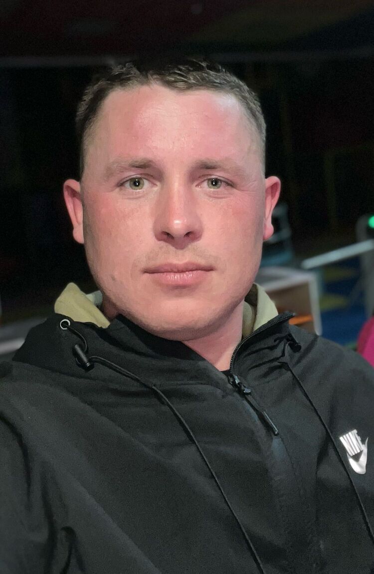  54343704  SSerhii, 29 ,    