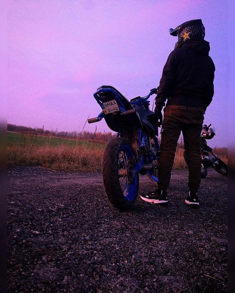  18694884  , 25 ,    