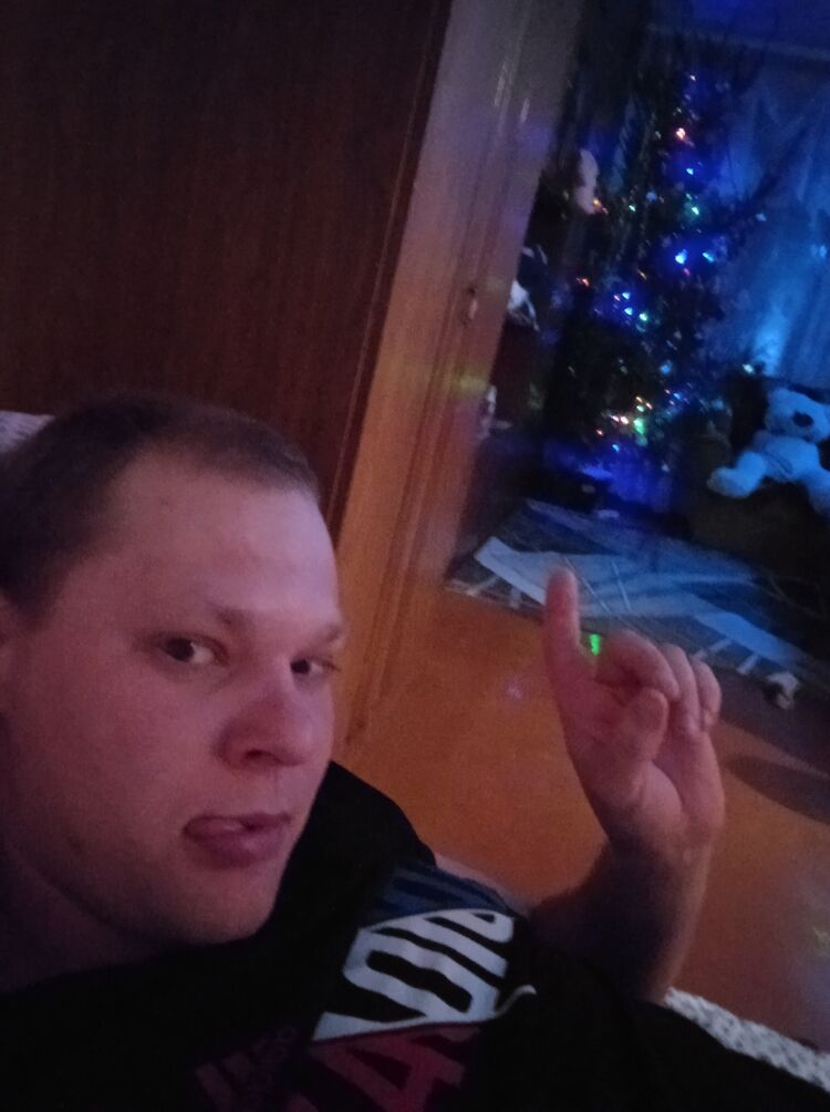  31742274  , 28 ,    