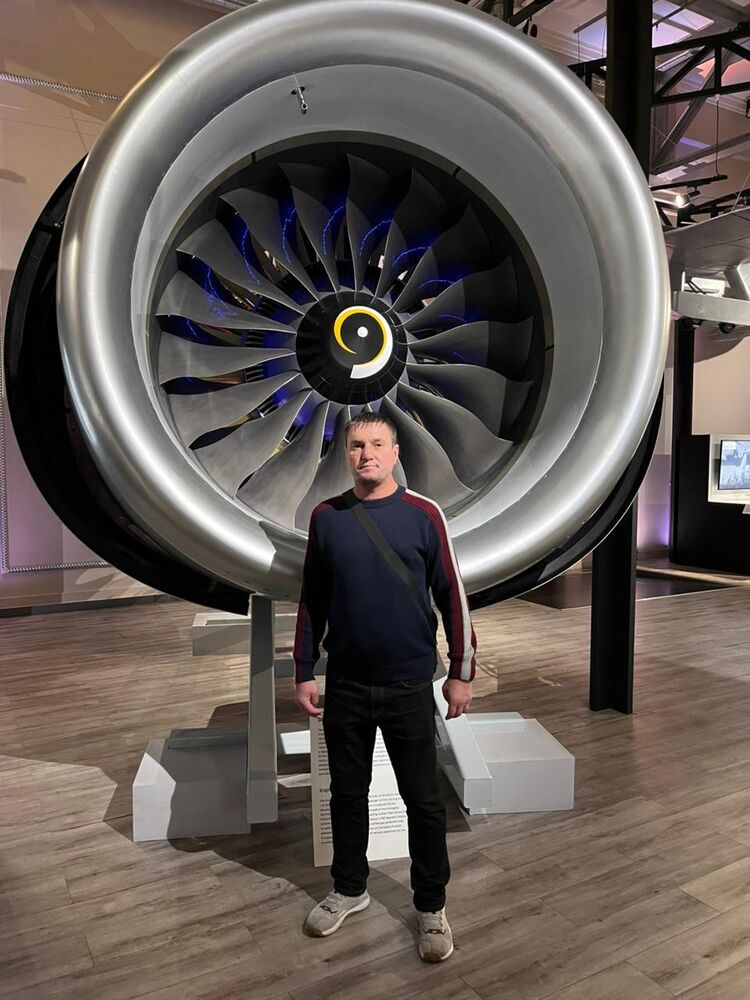 ���� 48548254 ������� �����, 44 ����, ���� ���������� � �����