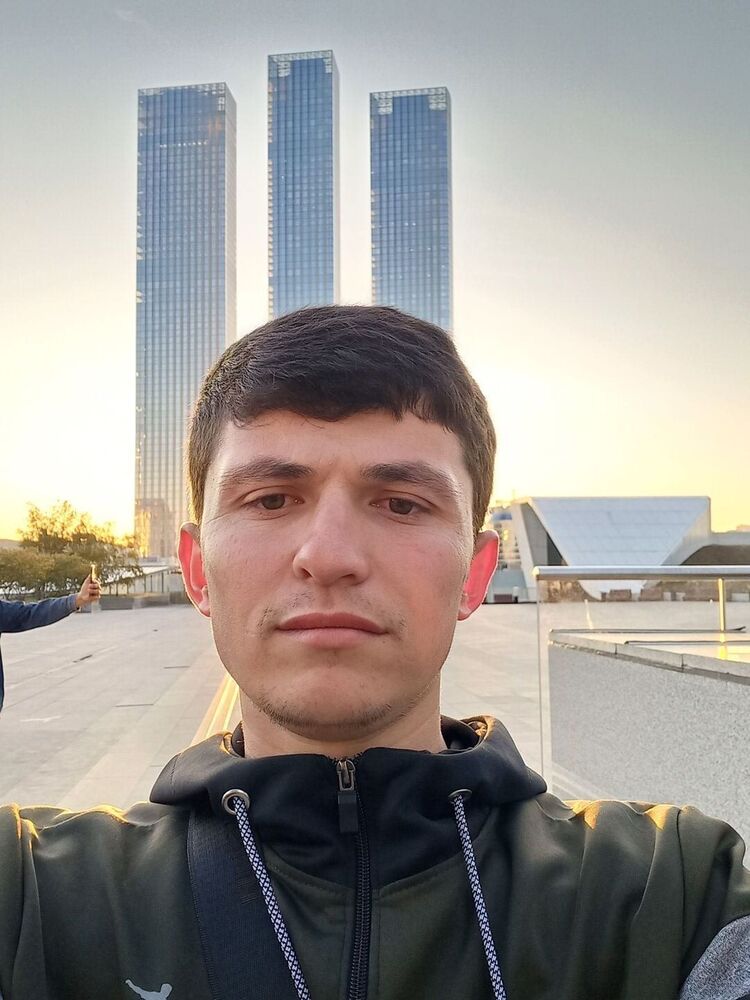  34483084  , 29 ,    