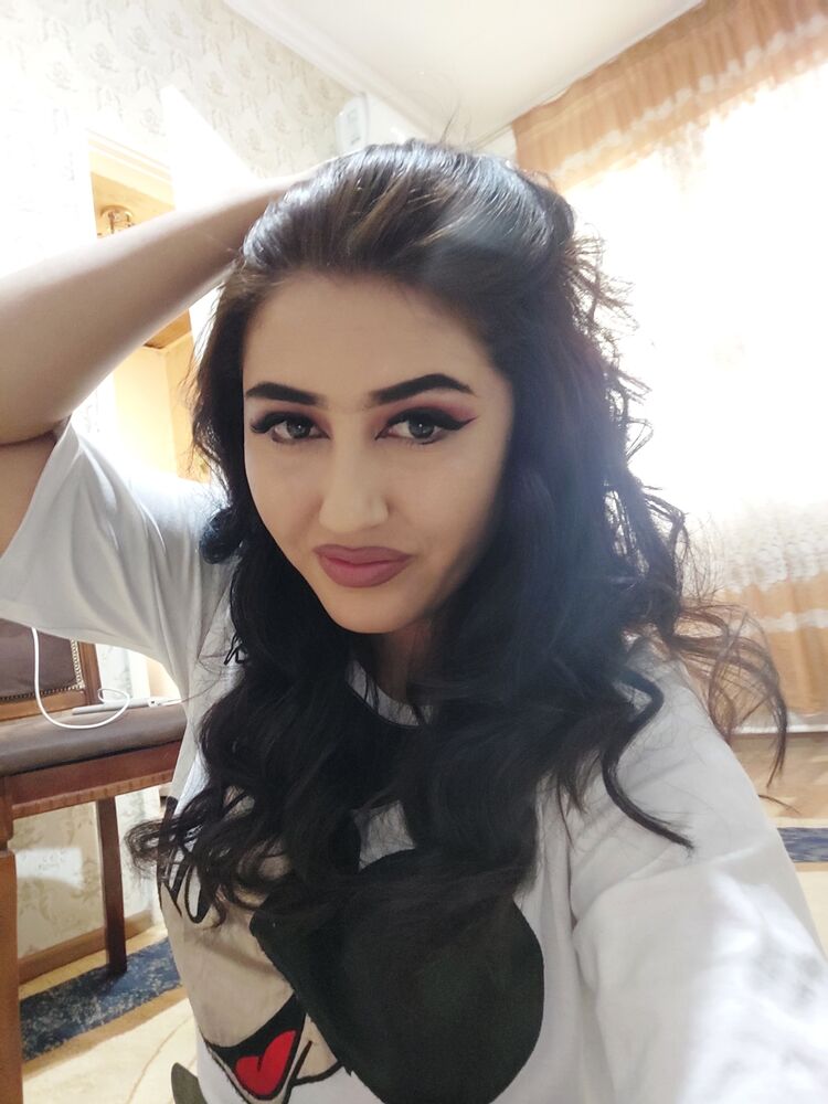  23456664  Aziza, 28 ,    
