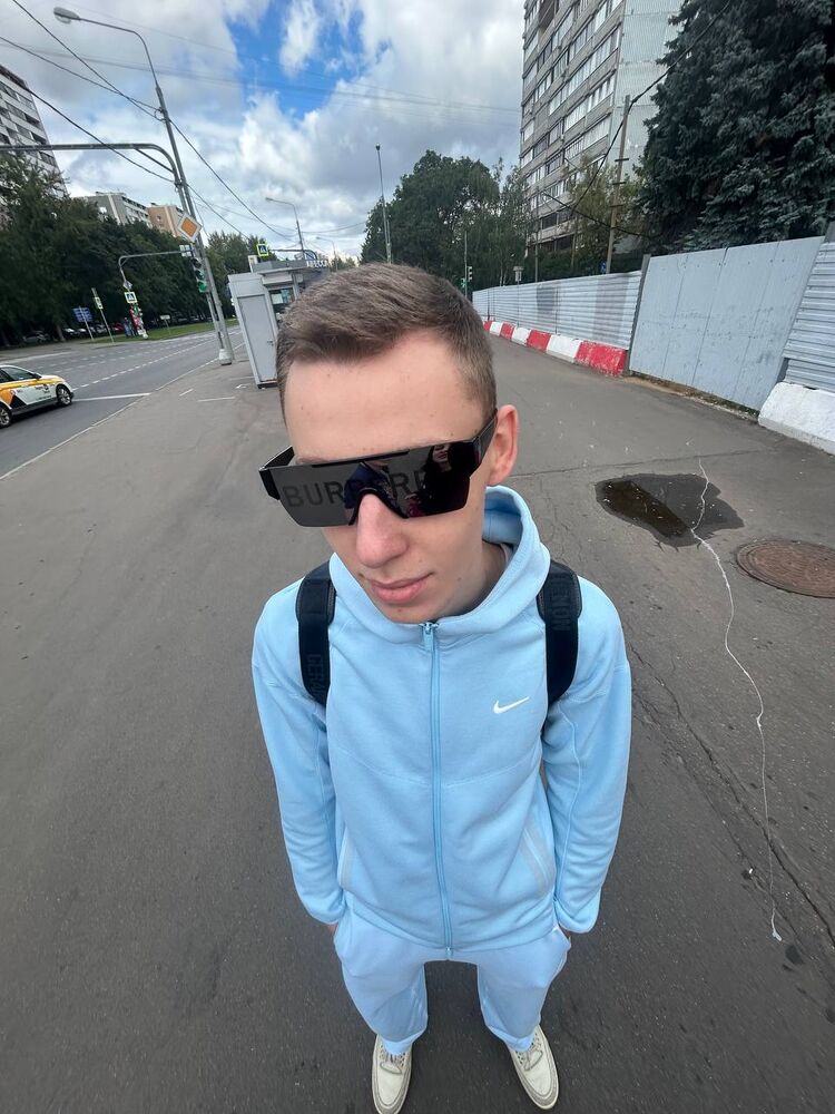 ���� 47272004 ����� �����, 19 ���, ���� ���������� � ������