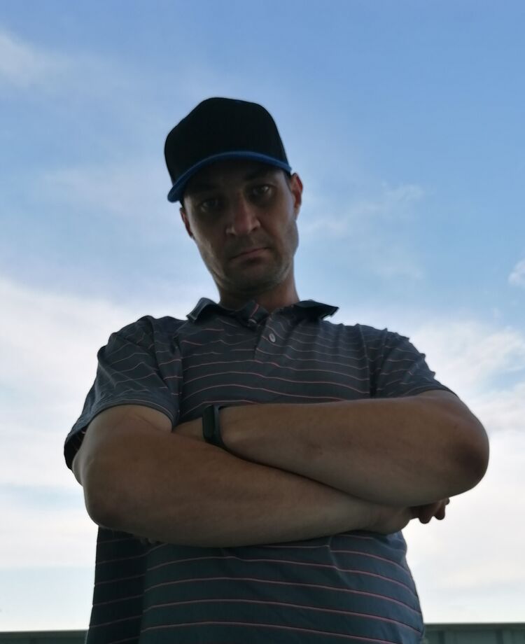  ,   Ruslan, 42 ,     , c 