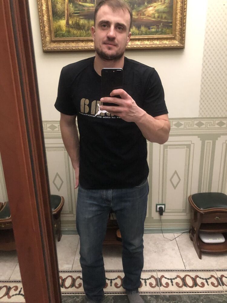  47394164  , 33 ,    