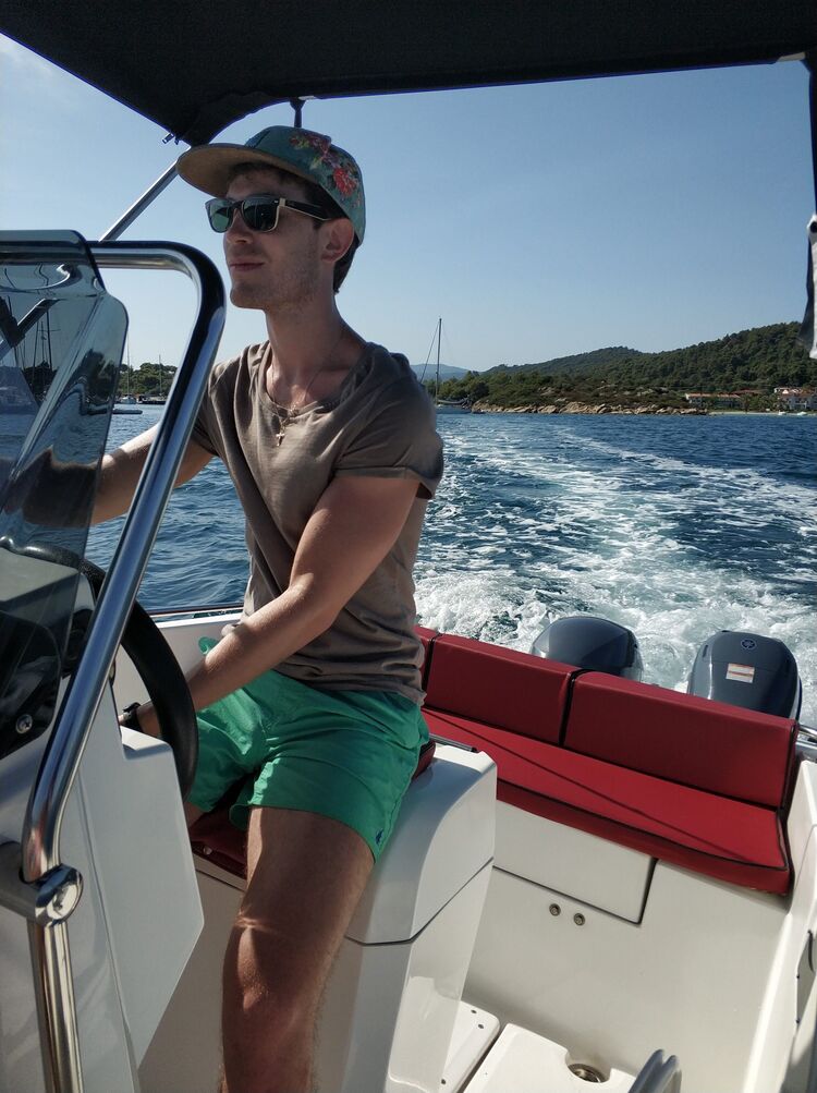  Azor,   Dima, 35 ,   ,   