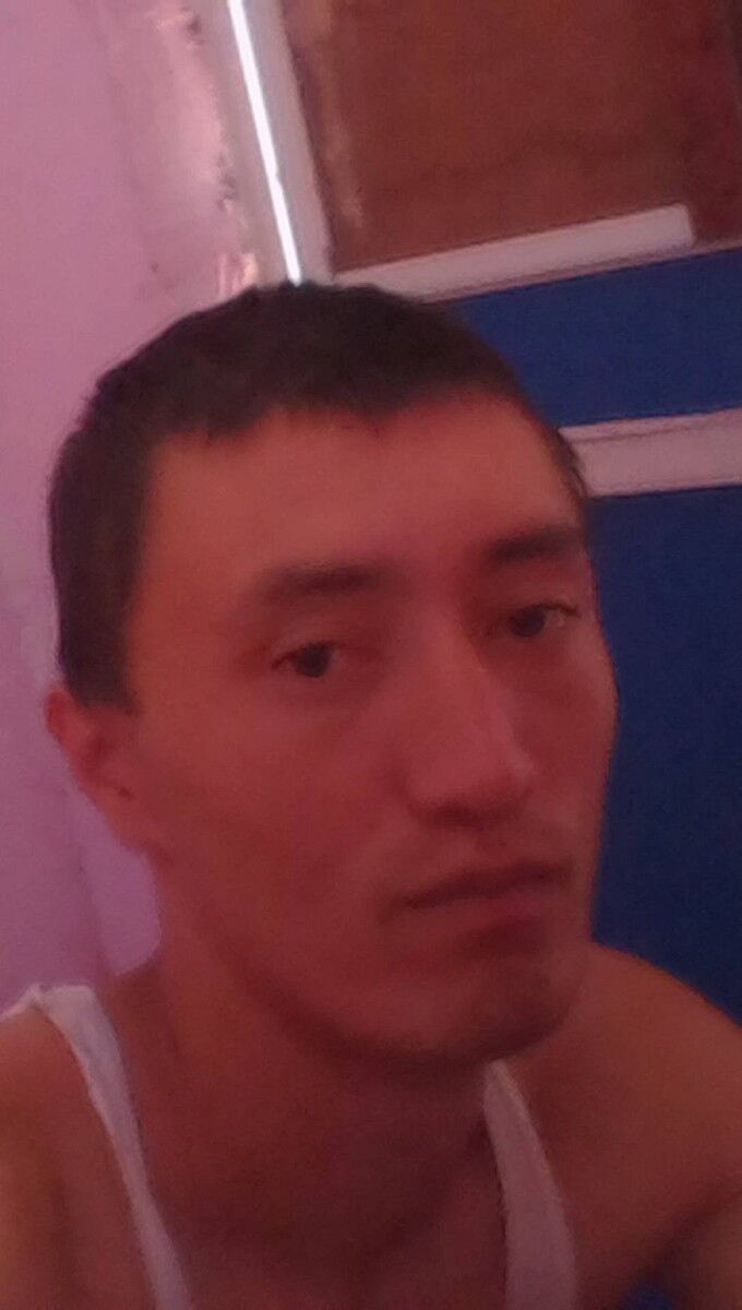  ,   Bolotbek, 36 ,     , c 