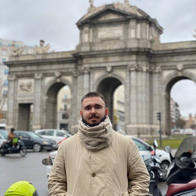  51340634  Alexandro, 28 ,    Russelsheim