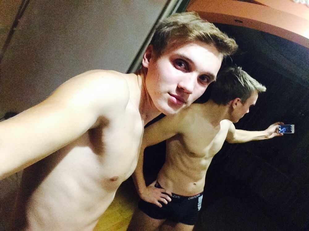  9194344  Dima, 26 ,    