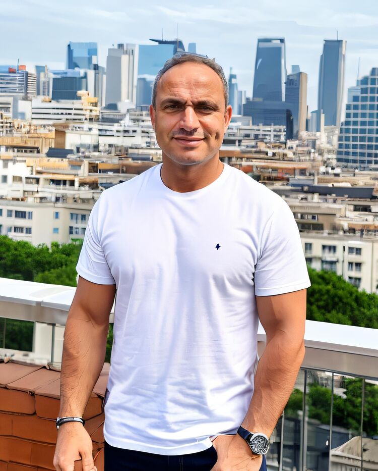  ,   Atakan, 52 ,   ,   