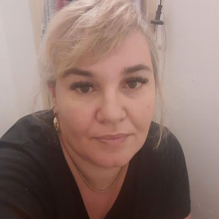  33143664  , 42 ,    