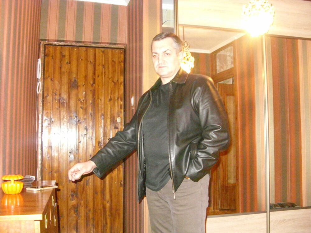  ,   Serghei, 51 ,   ,   , c 