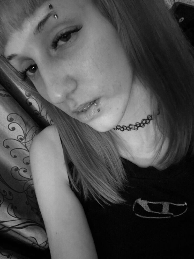  53974844  Miumiu, 25 ,    