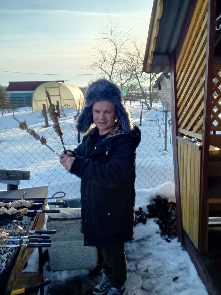  54493574  , 35 ,    -