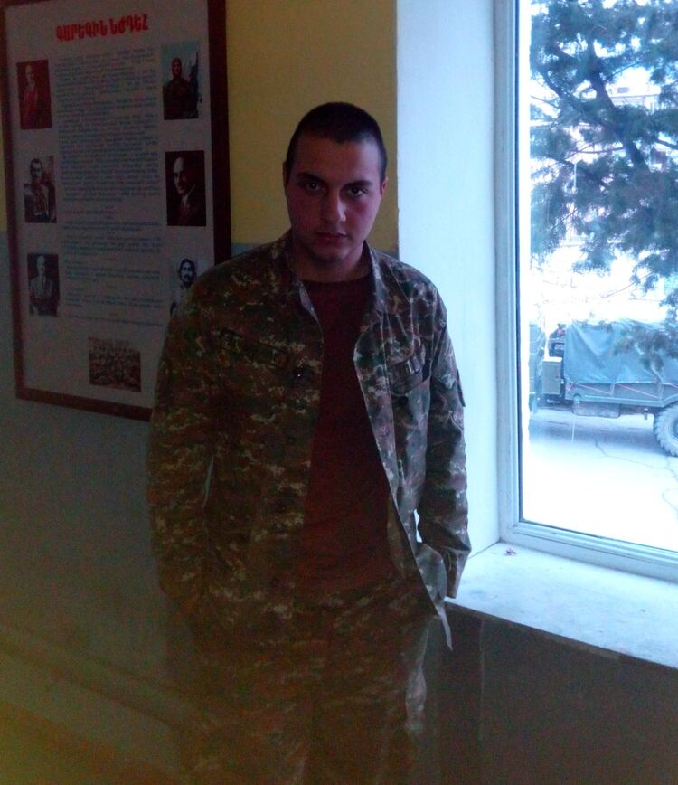  ,   Armen, 28 ,   ,   , c 