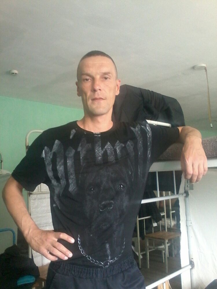  28403834  Leqendarnii, 37 ,    