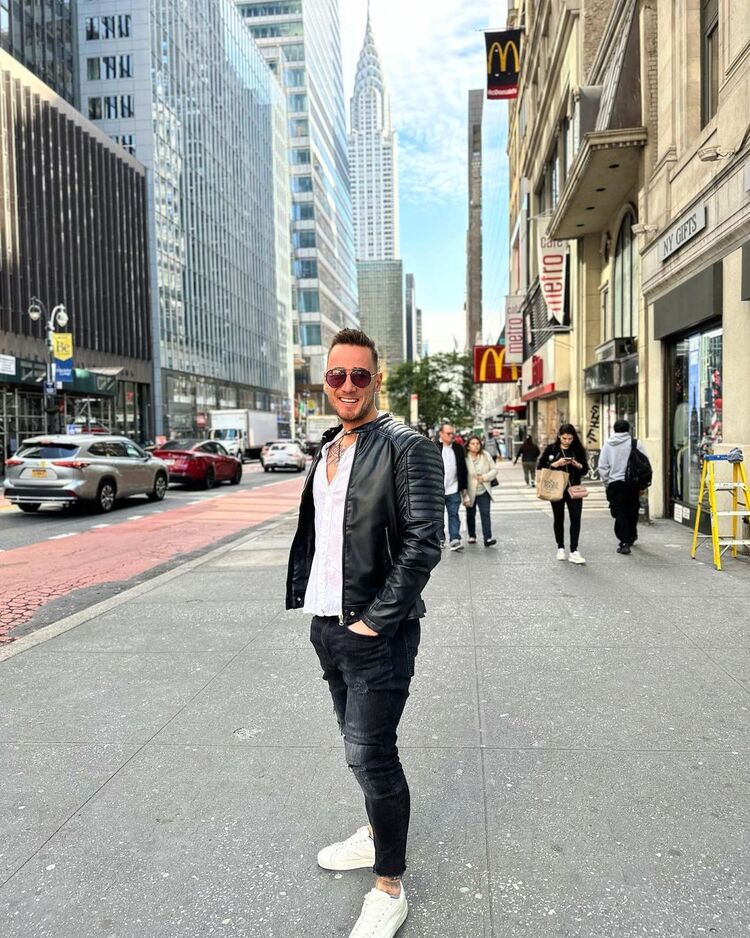 ���� 45591814 ������� ����, 37 ���, ���� ���������� � ������������