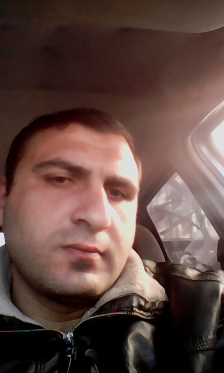  8451384  Edgar, 39 ,    