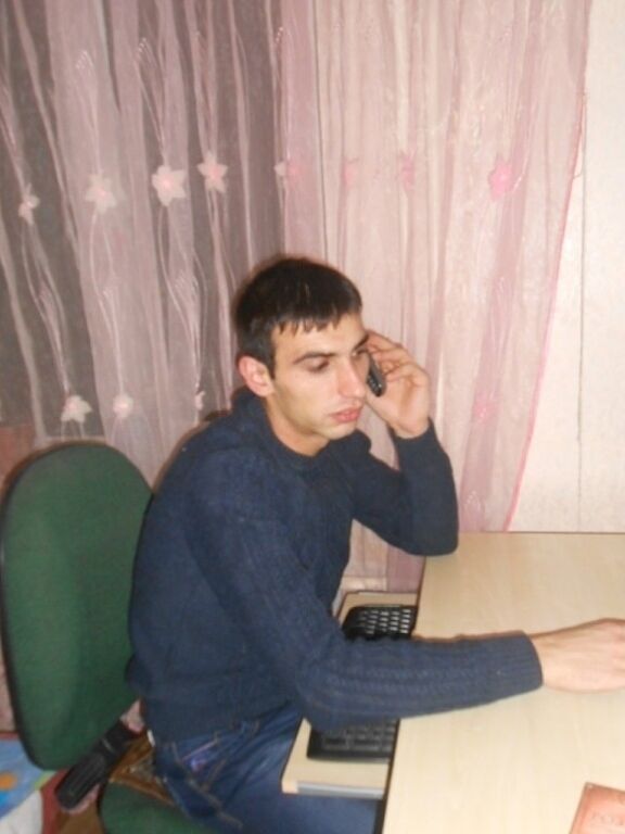  ,   Karen, 35 ,   ,   