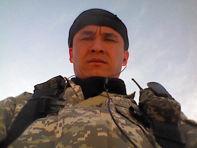  ,   Bobur, 38 ,  