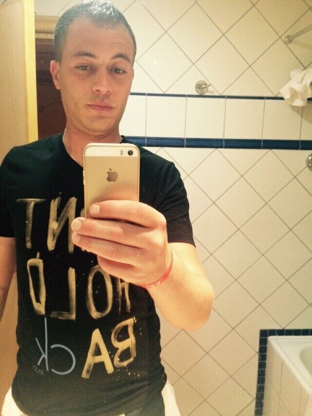  9722744  , 37 ,    
