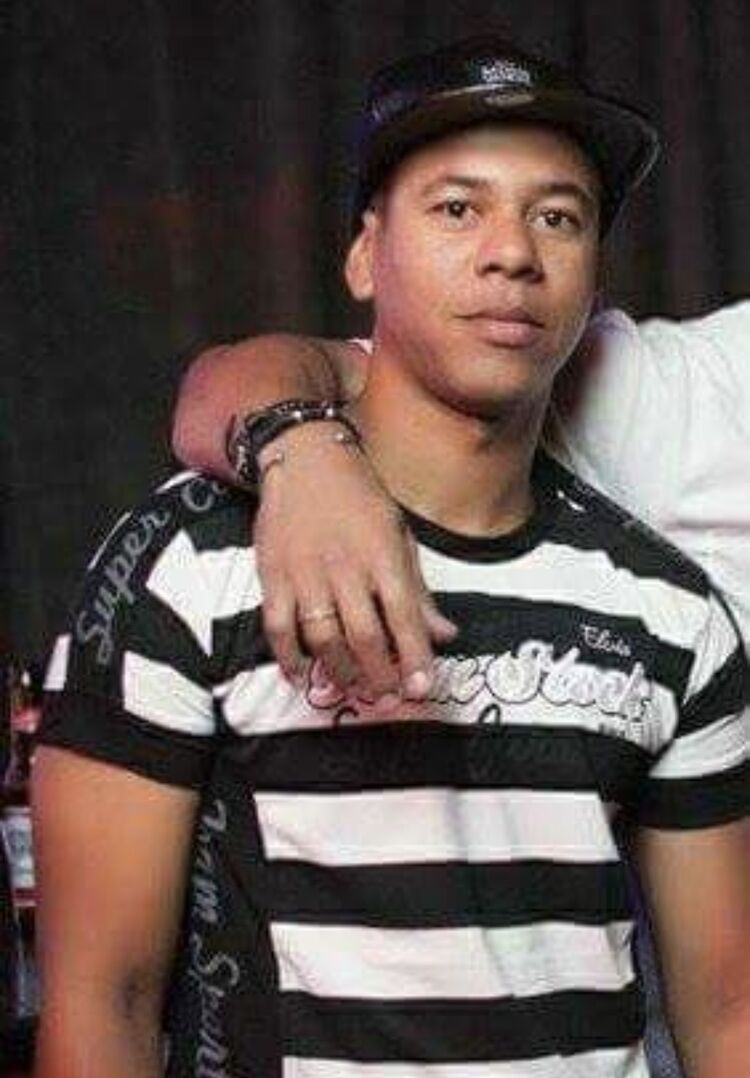  53522314  Miguel, 41 ,    --