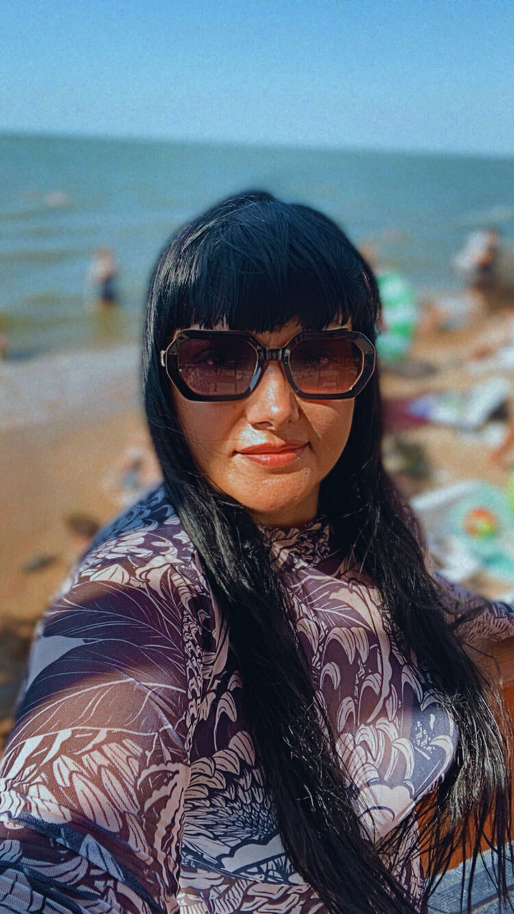  52507604  Angel, 51 ,    -