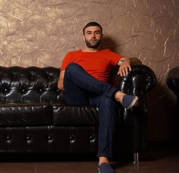  53062424  Radik, 30 ,    Deleted