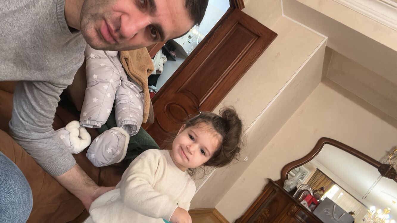  ,   Armen, 38 ,   ,   , 