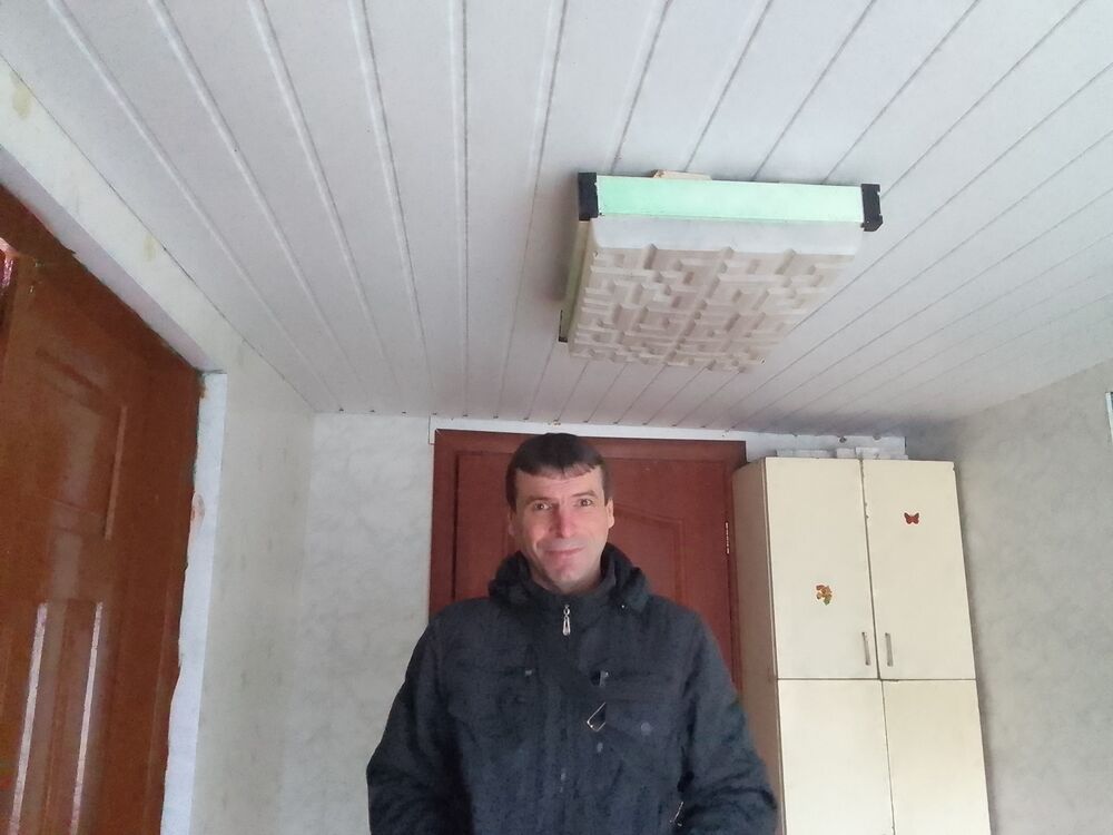  48684404  , 46 ,    