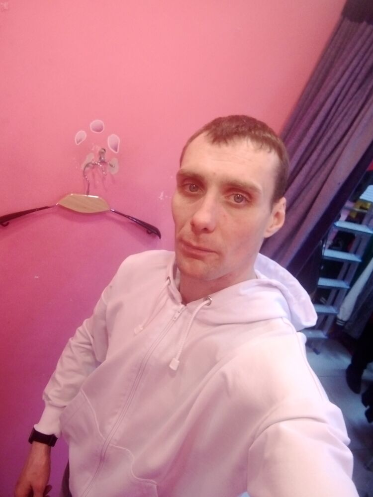  46248274  , 37 ,    