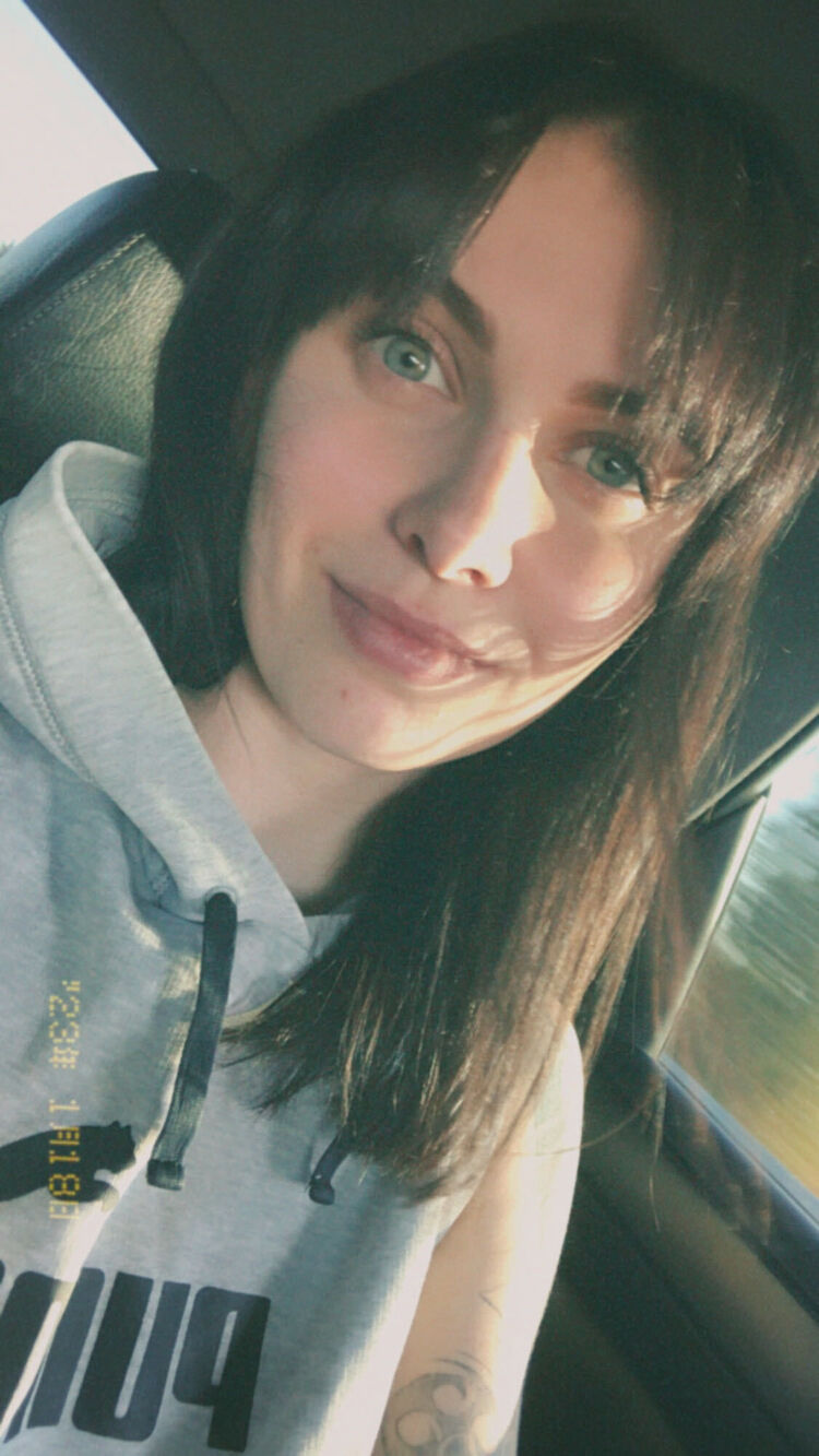  Frankfurt am Main,   Alina, 22 ,   ,   