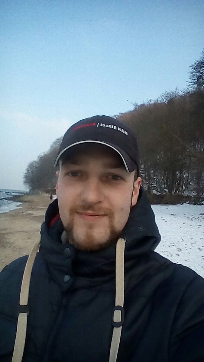  ,   Vladislav, 35 ,   