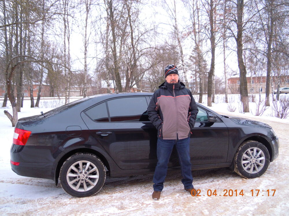  5098294  Evgenii, 67 ,    