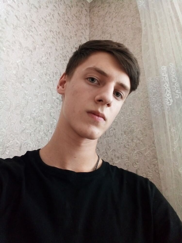 ���� 25524614 ����� ˸��, 22 ����, ���� ���������� � �������������