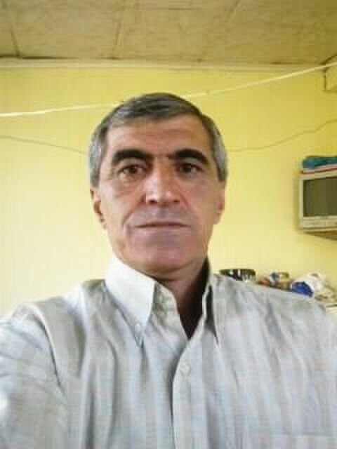  25258434  Rafael, 61 ,    