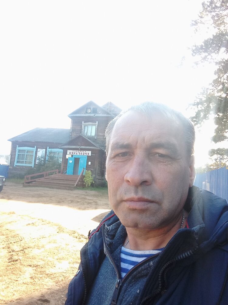  45606474  Andrey, 52 ,    