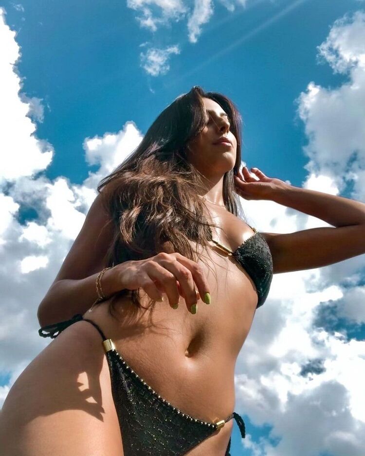 27497844  Sofiya, 25 ,    